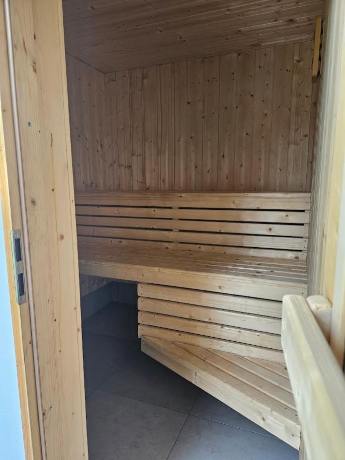 Apartmany Doma Domasa Holcikovce Exteriör bild